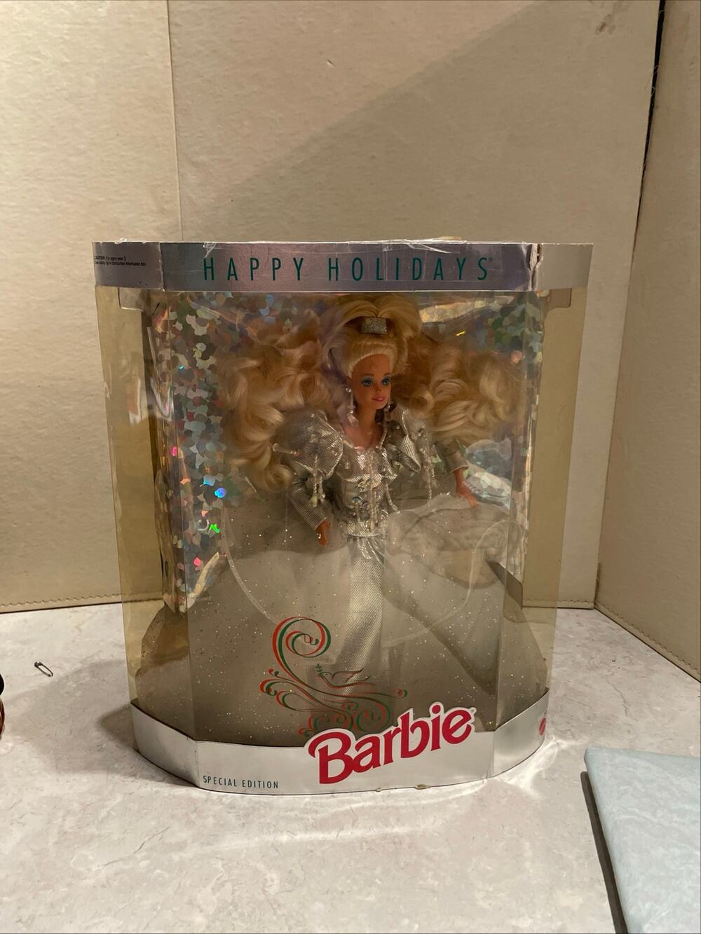 Vintage Barbie 1992 Happy Holidays Special Edition NIOB